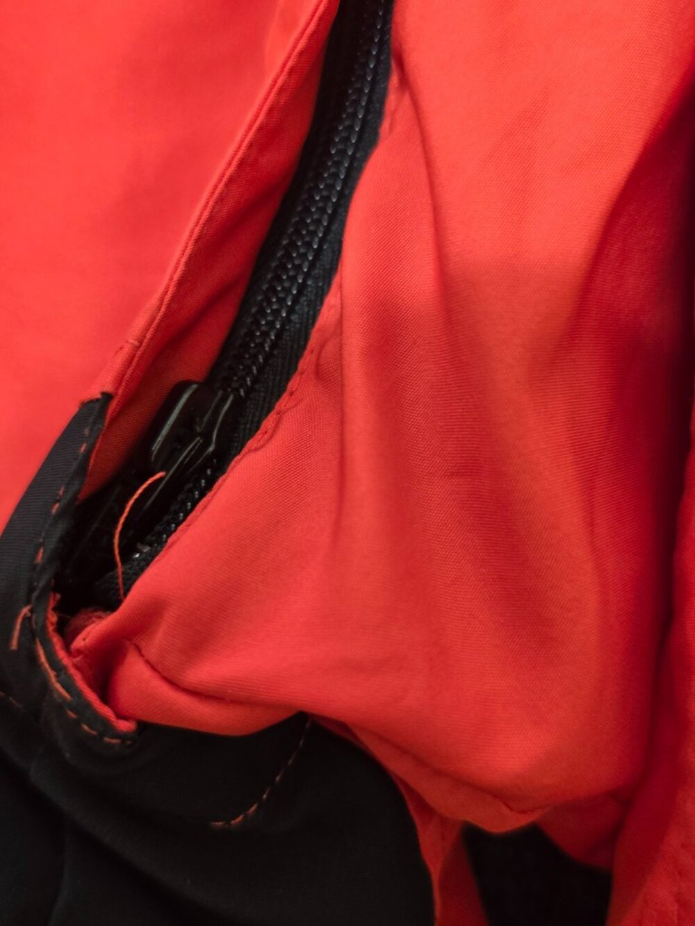 Descente Men’s 2‑in‑1 Jacket Vest Red Zip‑Off Sleeves Mesh Lined Athletic - Picture 11 of 15